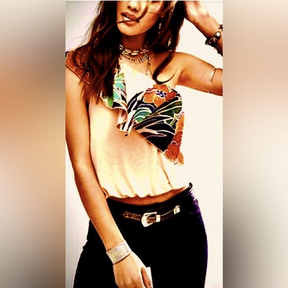 Free People Tops - free people ANNKA bubble one-shoulder BLOUSE .